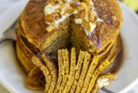 Fluffy Sourdough Pumpkin Pancakes